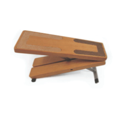Banquillo de Cedro para Pie de Guitarrista